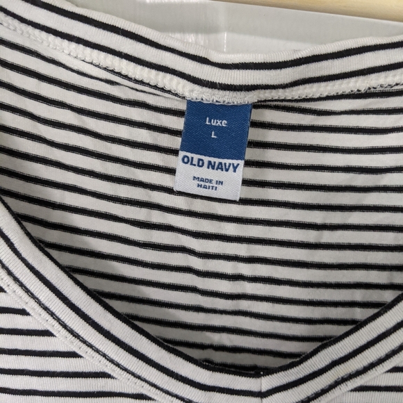 Two Old Navy Luxe Tank Tops Size Large - Picture 3 of 8